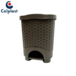 PAPELERA RATTAN DE PEDAL 12 LTS WENGUE REF 1097