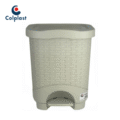PAPELERA RATTAN DE PEDAL COLPAST 8 LITROS AVELLANA REF: 800 - Image 2