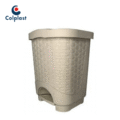 PAPELERA RATTAN DE PEDAL COLPAST 8 LITROS AVELLANA REF: 800 - Image 3